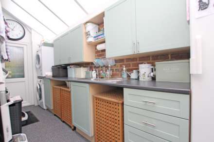 Kings Drive, Eastbourne, BN21 2YB, Image 21