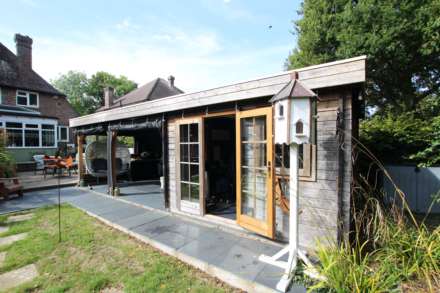 Kings Drive, Eastbourne, BN21 2YB, Image 26