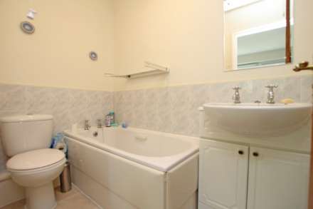 Meads Road, Eastbourne, BN20 7PX, Image 7