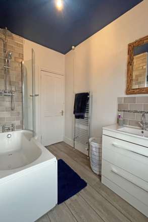Brodrick Road, Eastbourne, BN22 9NR, Image 10