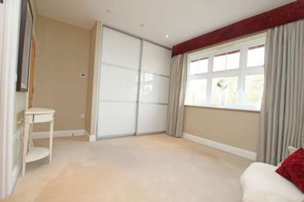 Darley Road, Eastbourne, BN20 7GA, Image 12