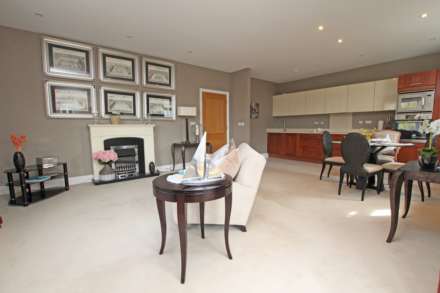 Darley Road, Eastbourne, BN20 7GA, Image 14