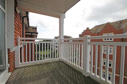 Darley Road, Eastbourne, BN20 7GA, Image 9