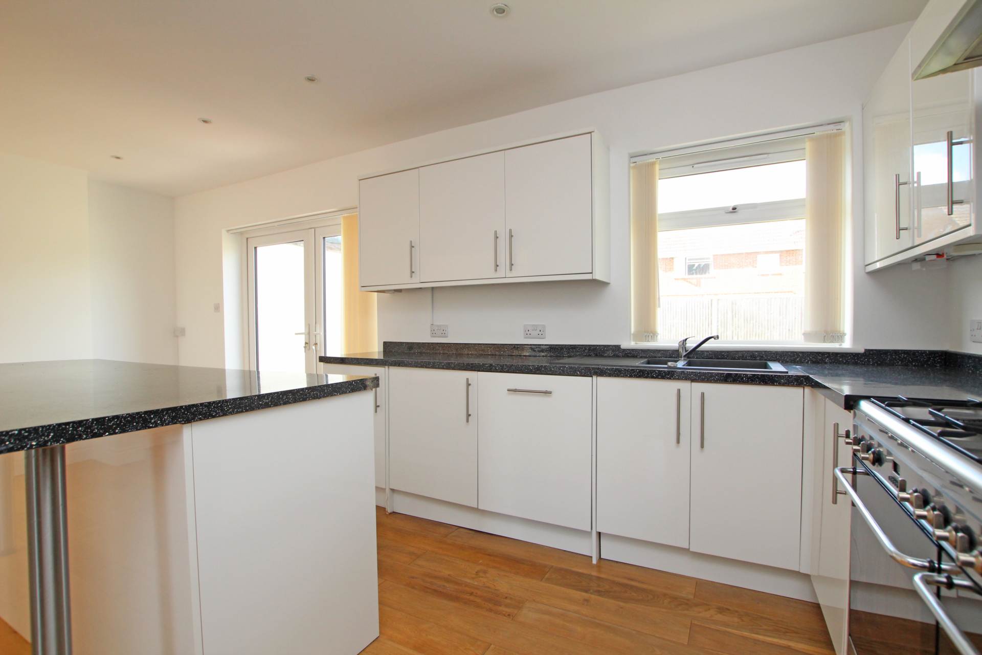 Eastbourne Road, Willingdon, BN20 9NG, Image 23