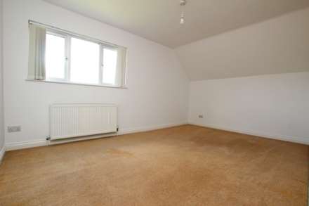 Eastbourne Road, Willingdon, BN20 9NG, Image 14