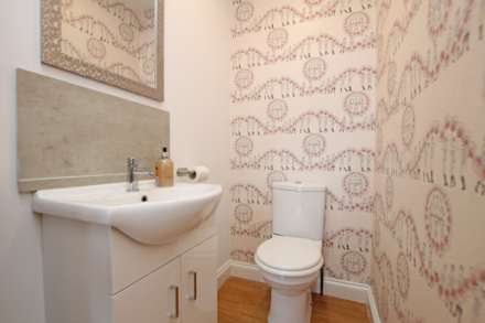 Eastbourne Road, Willingdon, BN20 9NG, Image 18