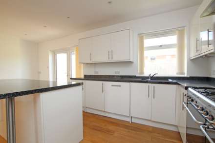 Eastbourne Road, Willingdon, BN20 9NG, Image 23