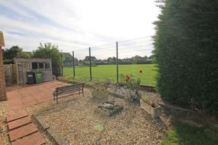 Wenthill Gardens, Lower Willingdon, BN22 0EX, Image 16
