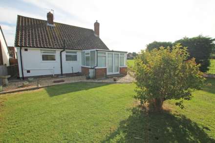 Wenthill Gardens, Lower Willingdon, BN22 0EX, Image 17