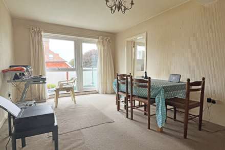 Old Orchard Road, Eastbourne, BN21 1DB, Image 3