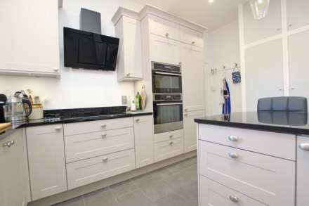 Blackwater Road, Eastbourne, BN20 7DL, Image 19