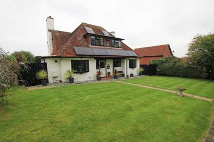 The Close, Off Huggetts Lane, Eastbourne, BN22 0LJ, Image 11