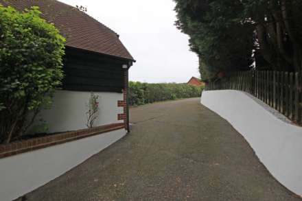 The Close, Off Huggetts Lane, Eastbourne, BN22 0LJ, Image 24