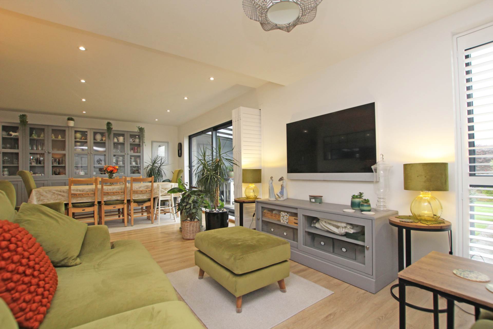 Macauley Drive, Eastbourne, BN23 5BU, Image 32