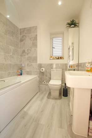 Macauley Drive, Eastbourne, BN23 5BU, Image 10