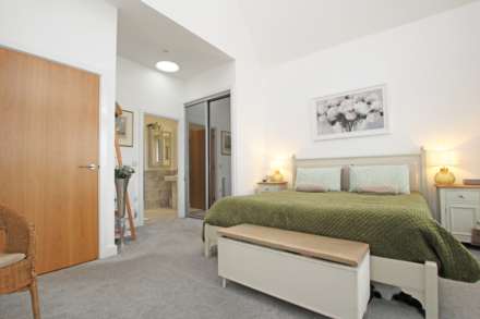 Macauley Drive, Eastbourne, BN23 5BU, Image 25