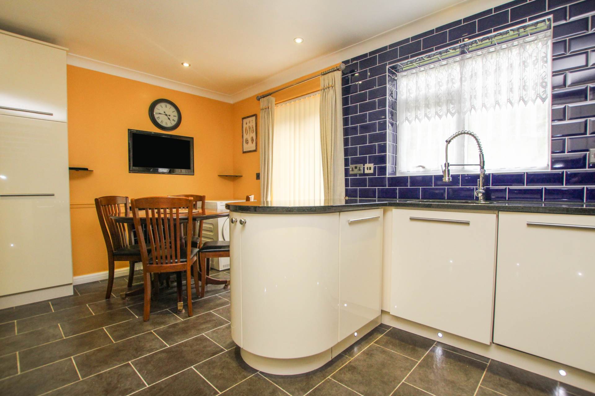 Buckhurst Close, Eastbourne, BN20 9EF, Image 7