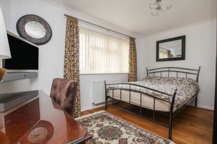 Buckhurst Close, Eastbourne, BN20 9EF, Image 6