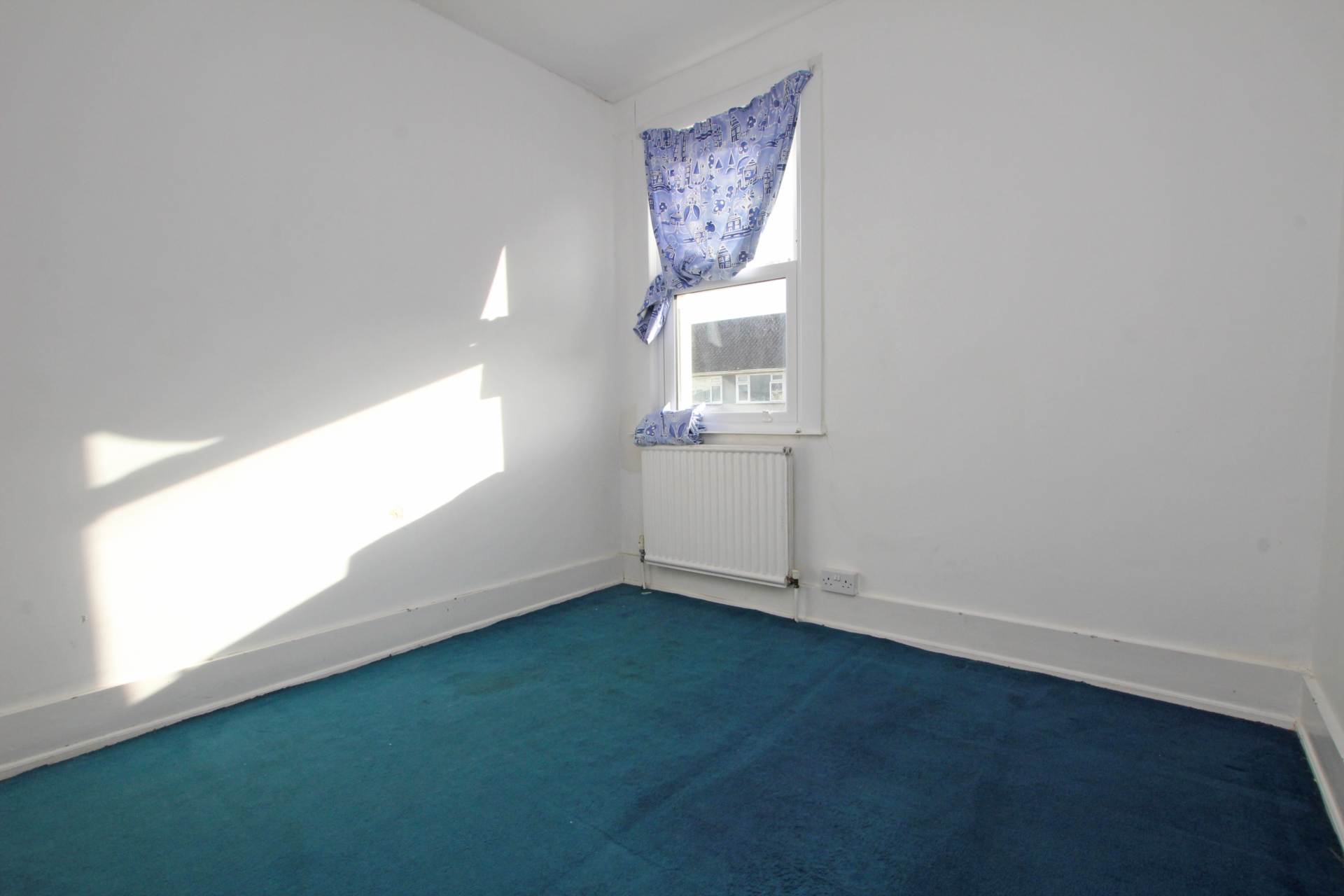 West Terrace, Eastbourne, BN21 4QX, Image 12