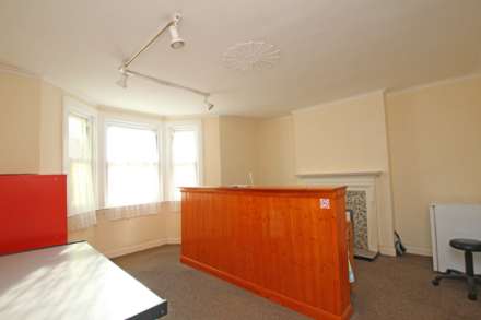 West Terrace, Eastbourne, BN21 4QX, Image 7
