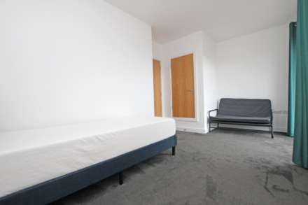 Macauley Drive, Eastbourne, BN23 5BU, Image 13