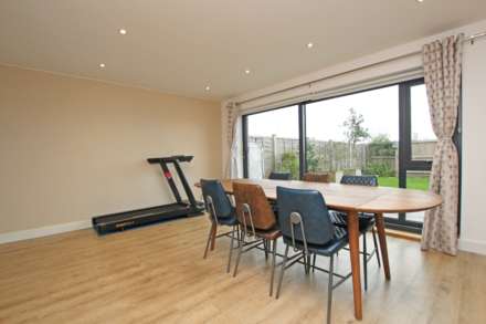 Macauley Drive, Eastbourne, BN23 5BU, Image 26