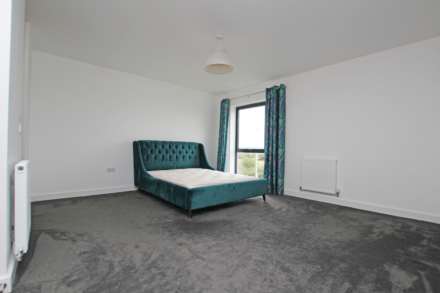 Macauley Drive, Eastbourne, BN23 5BU, Image 28