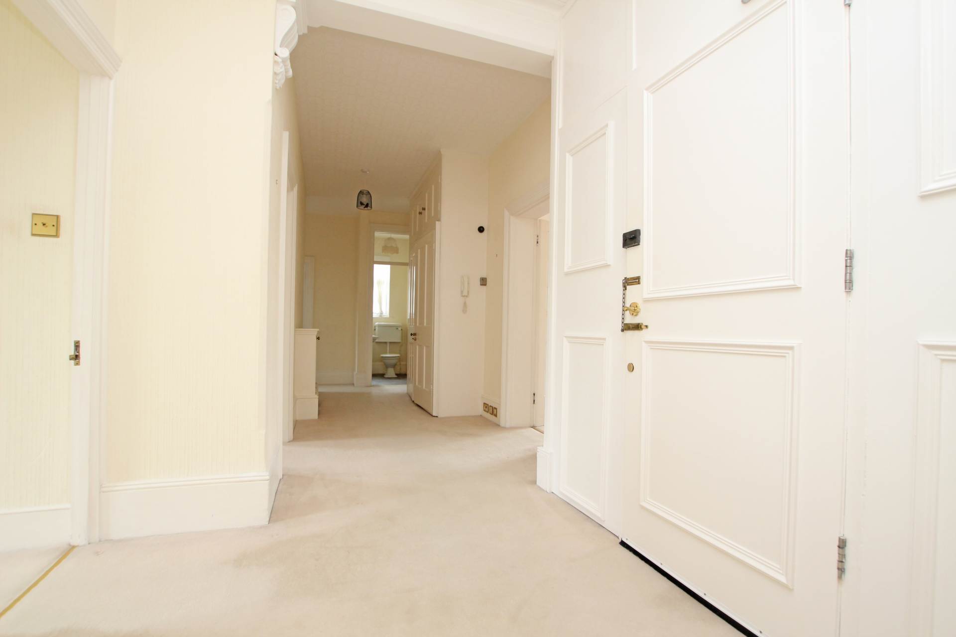 Carlisle Road, Eastbourne, BN20 7EN, Image 11