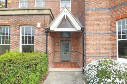 Carlisle Road, Eastbourne, BN20 7EN, Image 23