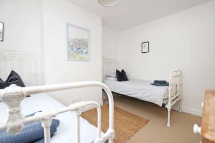 York Road, Eastbourne, BN21 4ST, Image 16