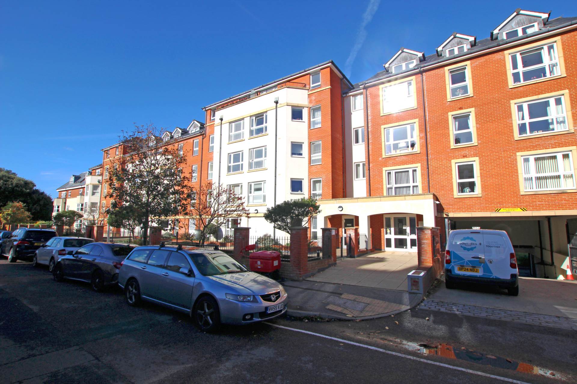 Martello Court, Jevington Gardens, BN21 4SD, Image 1