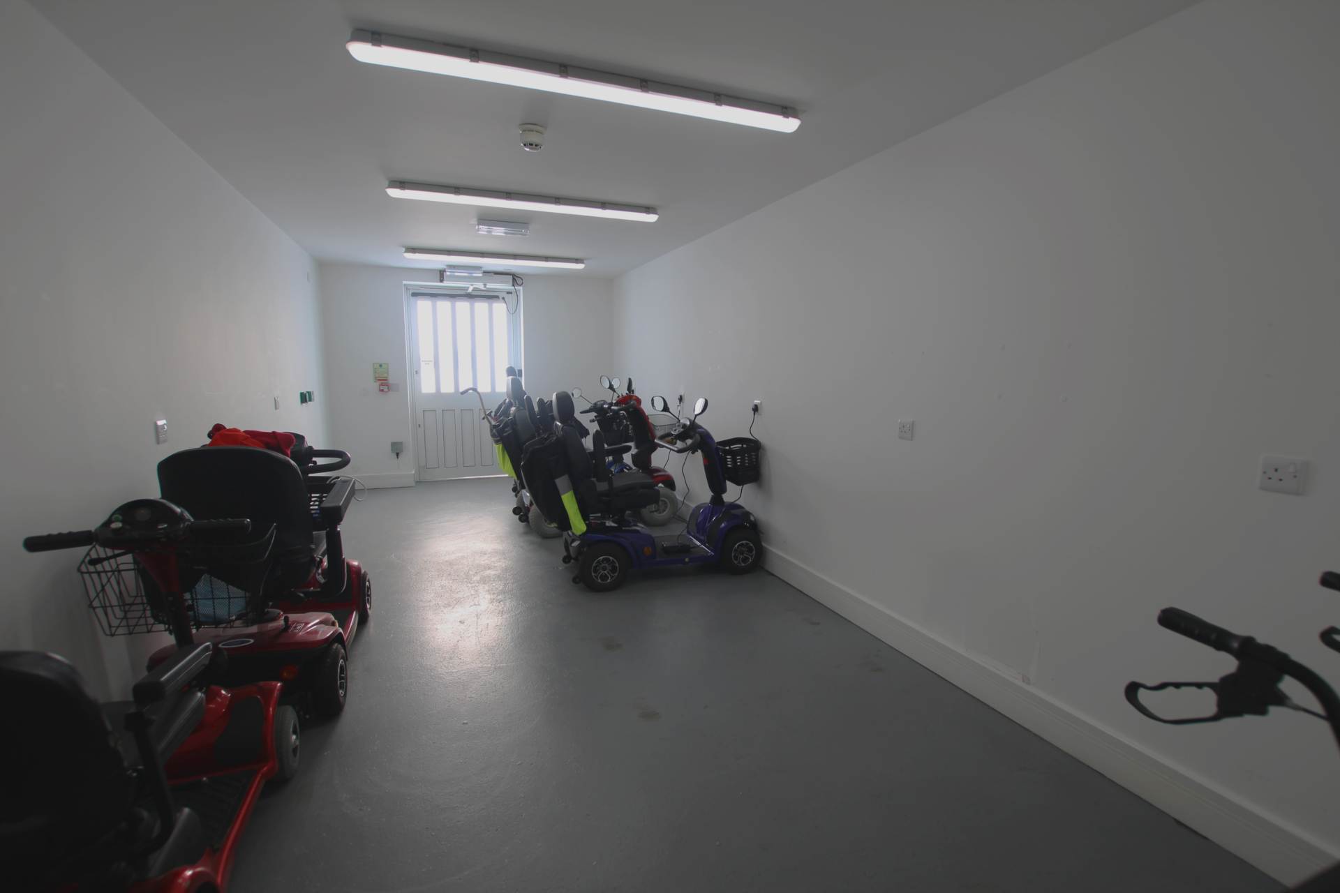 Martello Court, Jevington Gardens, BN21 4SD, Image 12