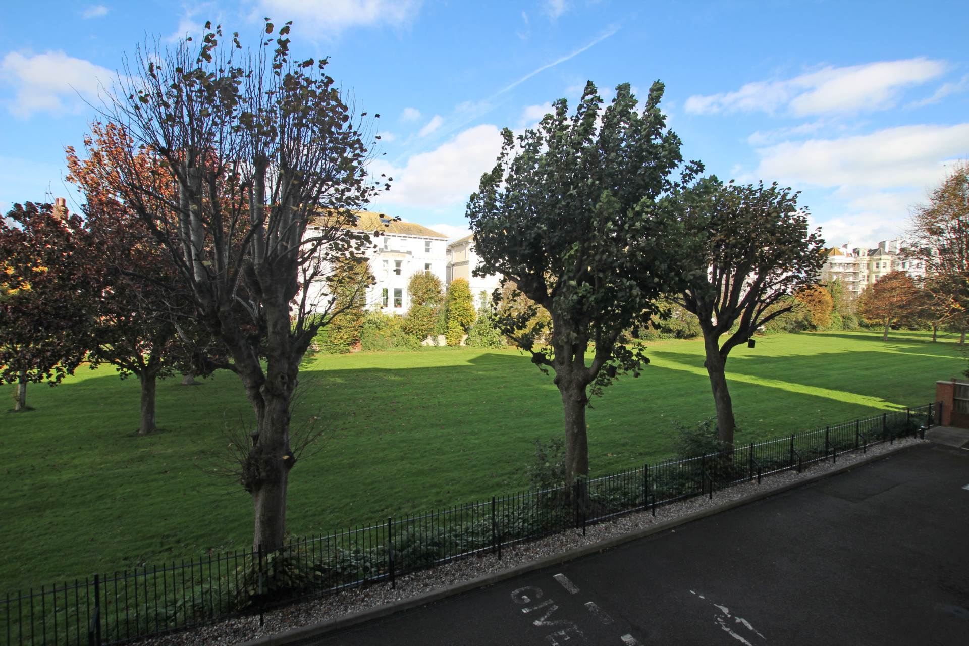 Martello Court, Jevington Gardens, BN21 4SD, Image 13