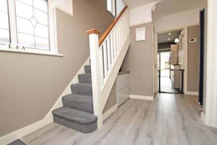 Bowood Avenue, Eastbourne, BN22 8SL, Image 2