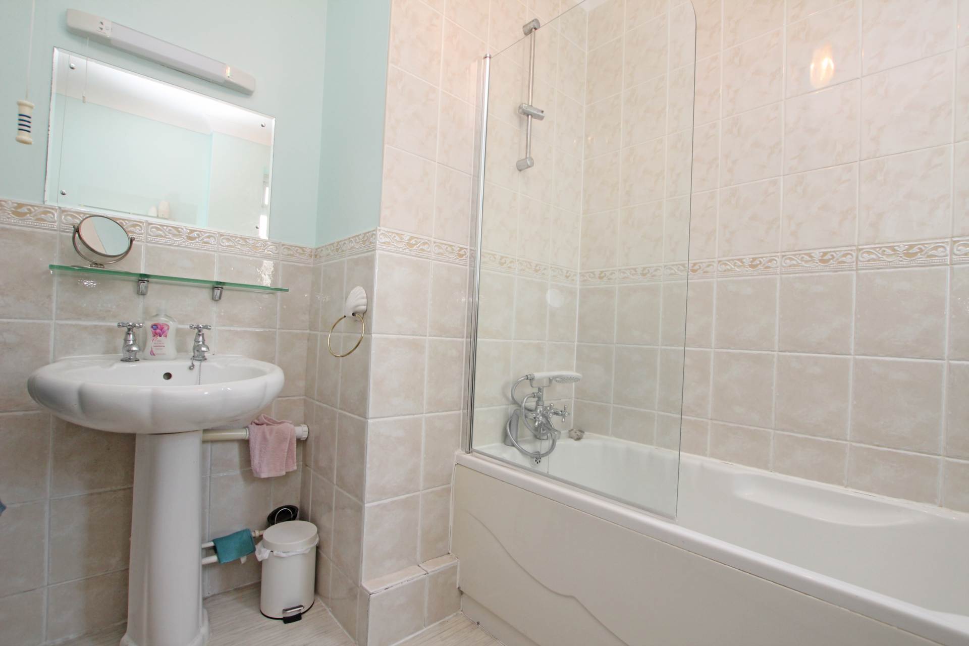 Chiswick Place, Eastbourne, BN21 4BD, Image 16