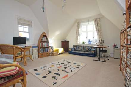 Denton Road, Eastbourne, BN20 7ST, Image 7