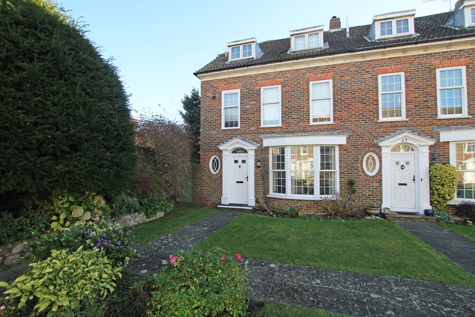Chesterfield Gardens, Eastbourne, BN20 7NJ, Image 1