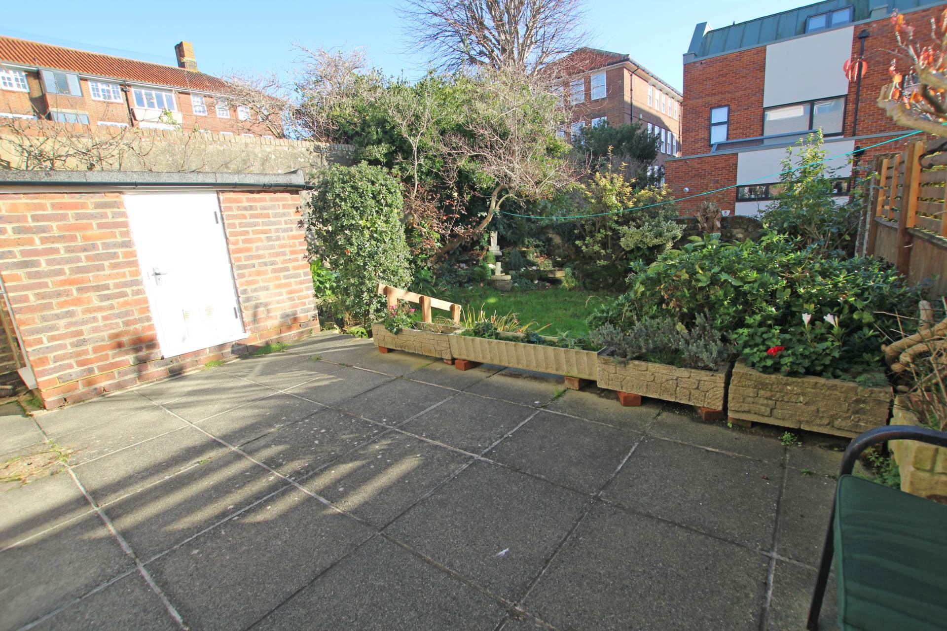 Chesterfield Gardens, Eastbourne, BN20 7NJ, Image 20