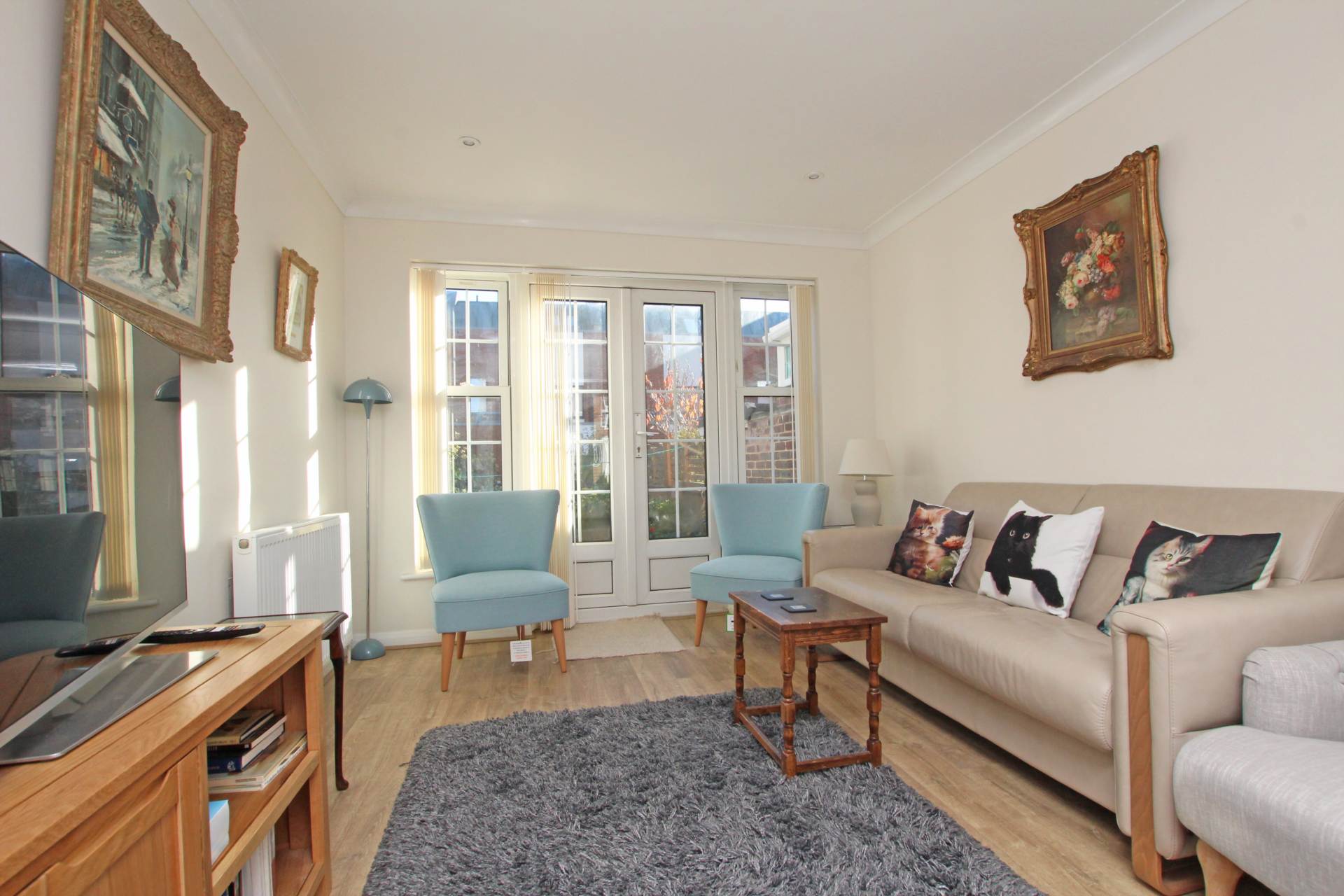 Chesterfield Gardens, Eastbourne, BN20 7NJ, Image 3