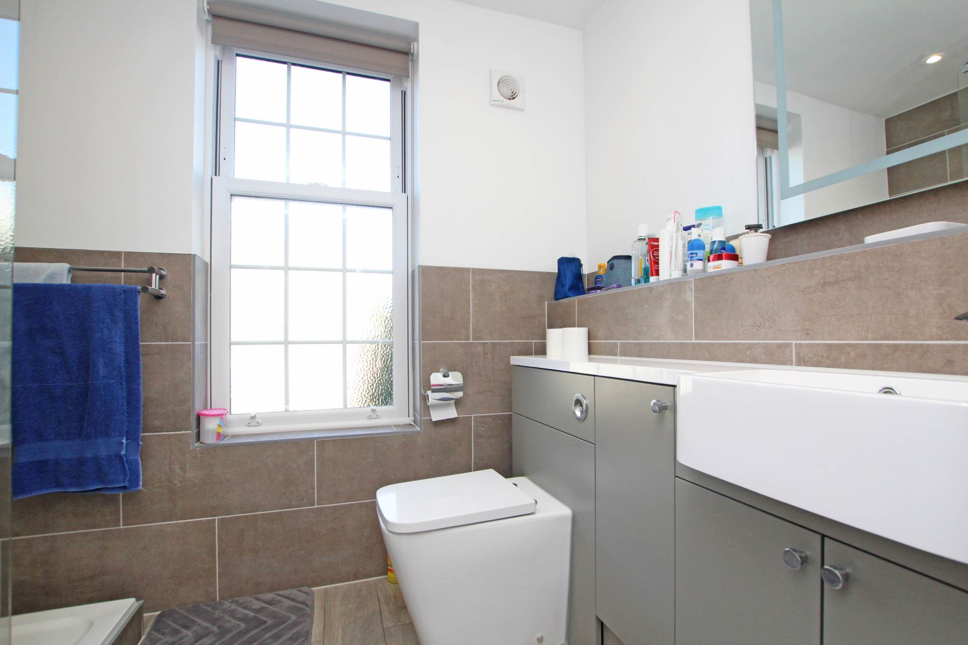 Chesterfield Gardens, Eastbourne, BN20 7NJ, Image 4