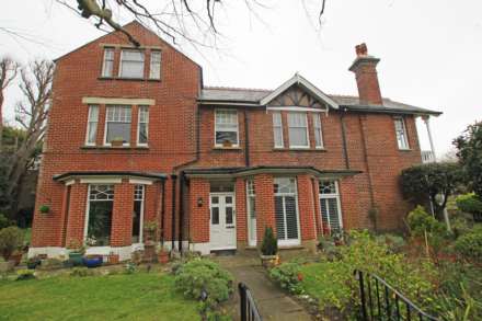 Milnthorpe Road, Eastbourne, BN20 7NN, Image 2