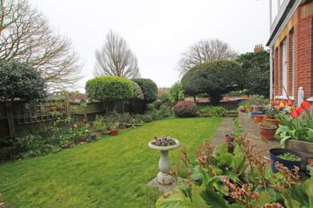 Milnthorpe Road, Eastbourne, BN20 7NN, Image 8