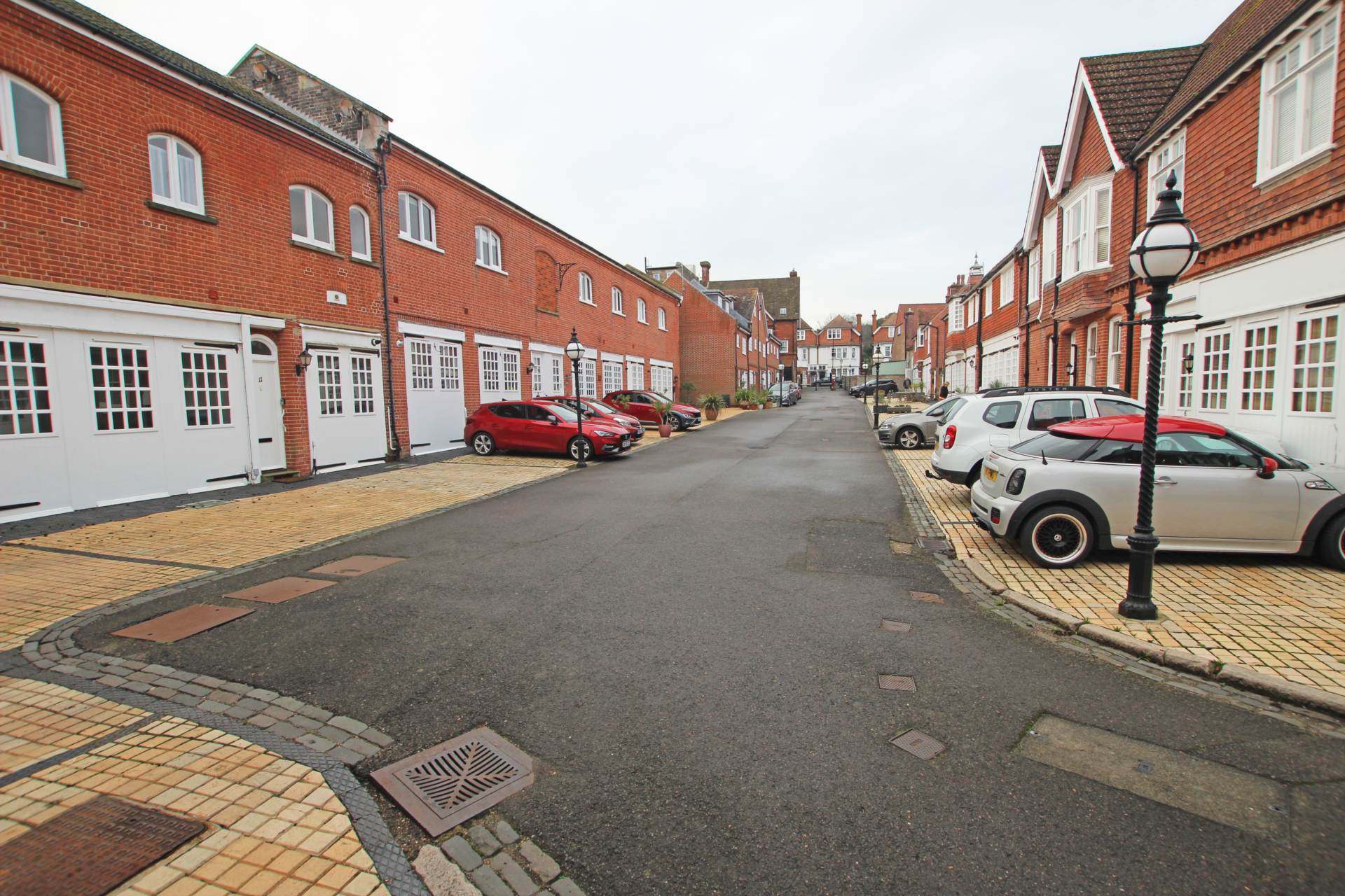De Walden Mews, Eastbourne, BN20 7QU, Image 16