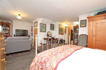 De Walden Mews, Eastbourne, BN20 7QU, Image 12