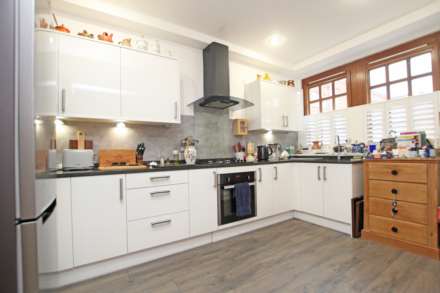 De Walden Mews, Eastbourne, BN20 7QU, Image 3