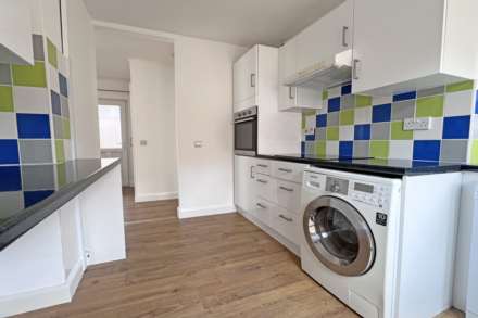 Broadaview Close, Eastbourne, BN20 9RB, Image 4