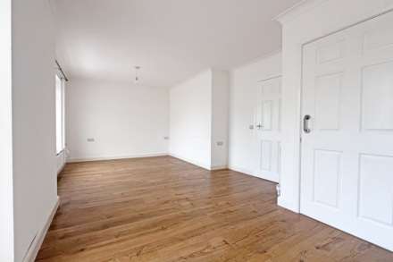 Broadaview Close, Eastbourne, BN20 9RB, Image 8