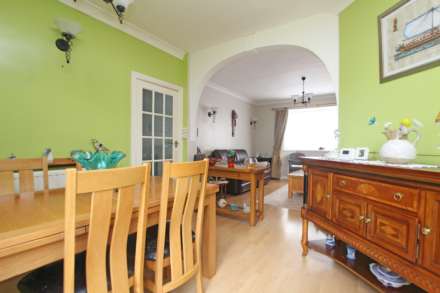 Channel View Road, Eastbourne, BN22 7LW, Image 3