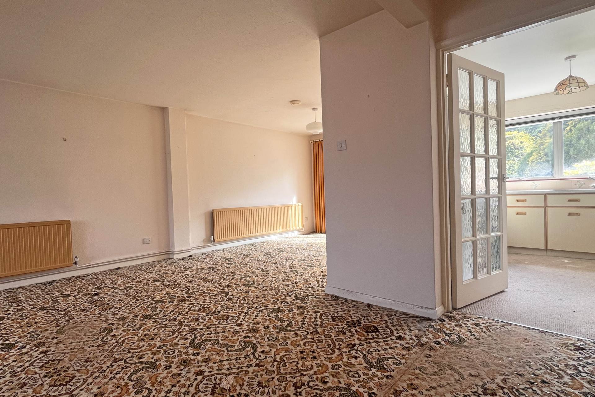 Oxendean Gardens, Eastbourne, BN22 0RP, Image 2