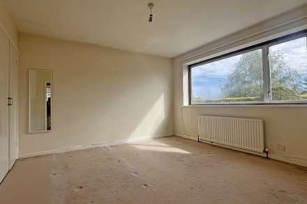 Oxendean Gardens, Eastbourne, BN22 0RP, Image 9